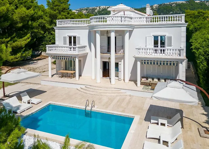 6 Bedroom Lovely In Rab * Palit
